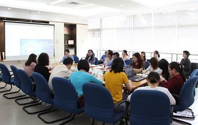 北京信息技術(shù)咨詢(xún)團(tuán)隊(duì)赴湖北經(jīng)濟(jì)學(xué)院圖書(shū)館交流調(diào)研，共探智慧圖書(shū)館建設(shè)新路徑